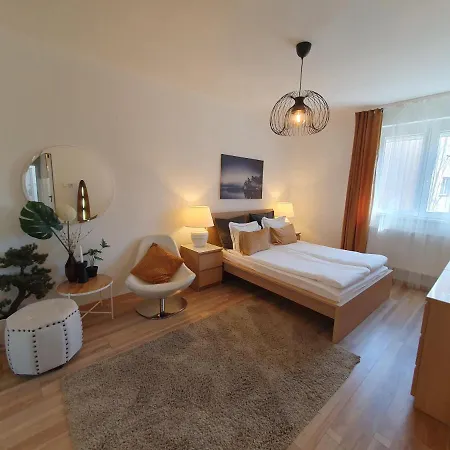 Guru 3 Apartment *