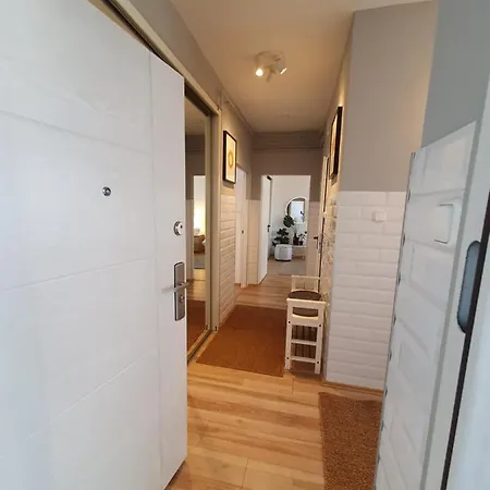 Guru 3 Apartment